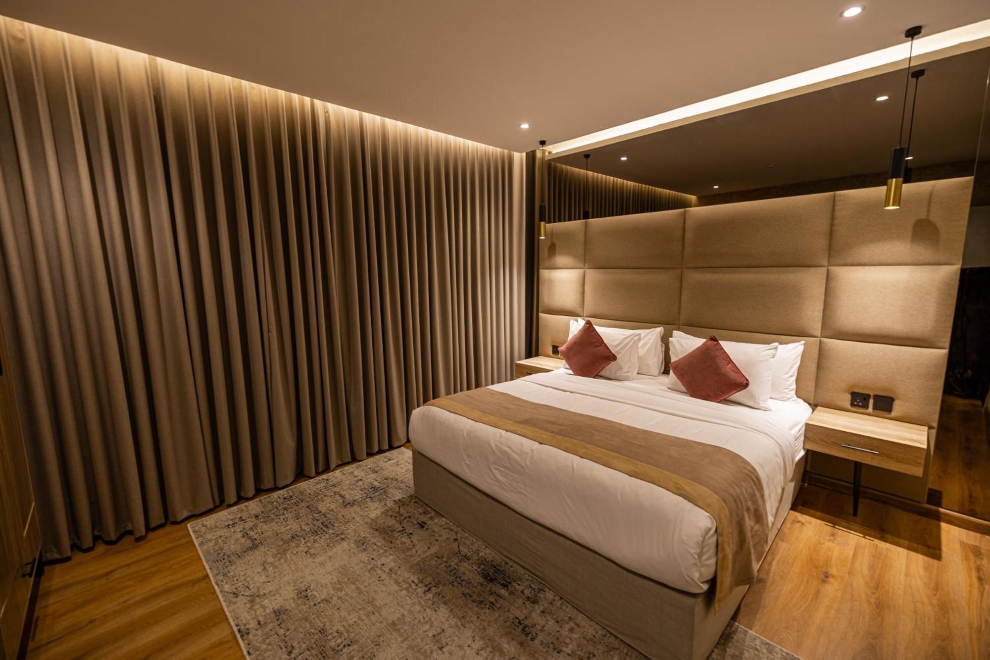 Xyz Hotel Riaad Buitenkant foto