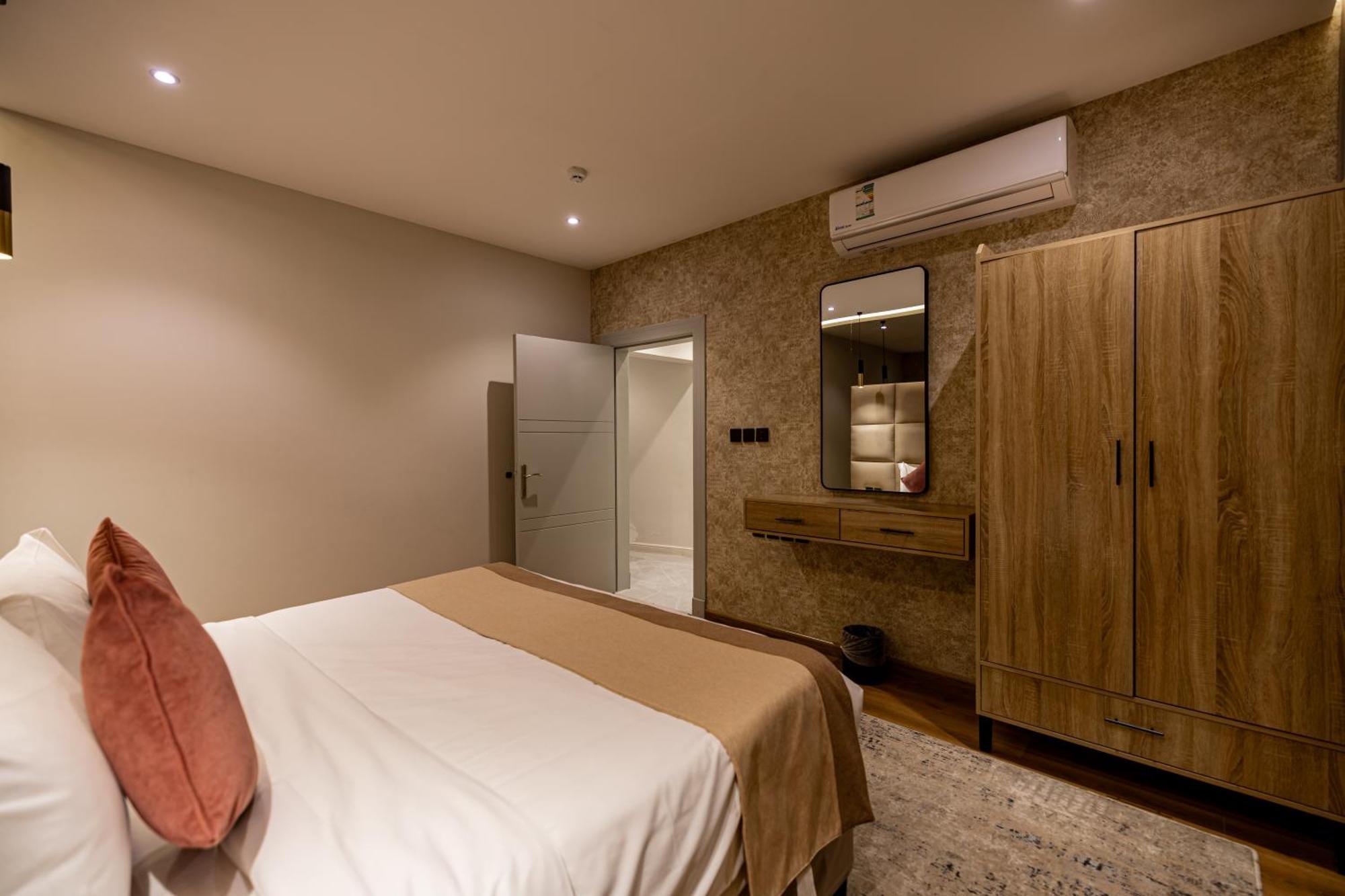 Xyz Hotel Riaad Buitenkant foto